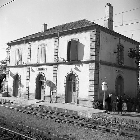 La Gare De Millas Chambres D'Hotes Exteriör bild