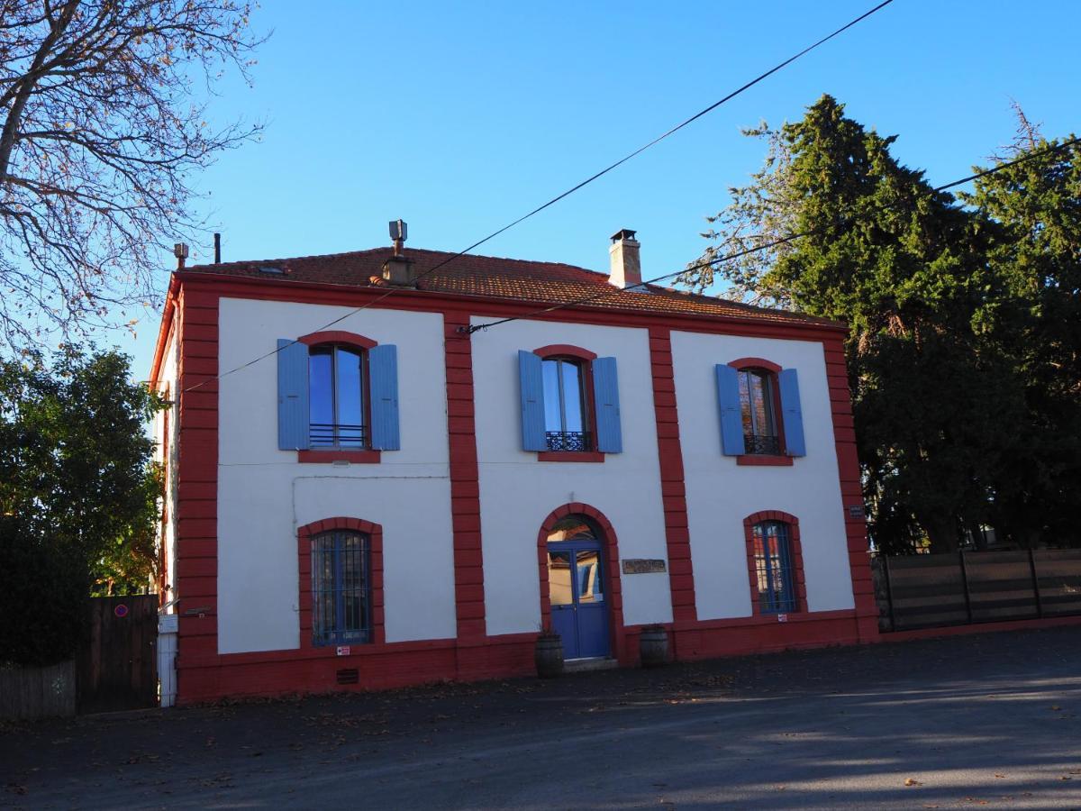 La Gare De Millas Chambres D'Hotes Exteriör bild